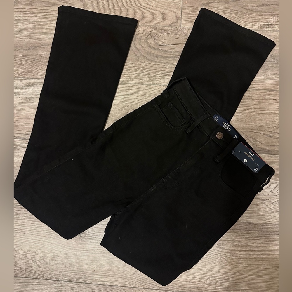 BRAND NEW - Black Hollister High Rise Flare Jeans